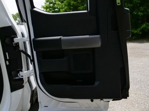 Used 2023 Ford F350 Lariat w/ Tow Technology Package AWD/4WD image 30
