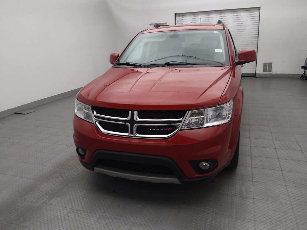 Used 2019 Dodge Journey SE w/ Connectivity Group FWD image 15