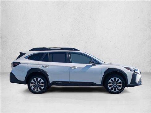 Used 2024 Subaru Outback Limited AWD/4WD image 4