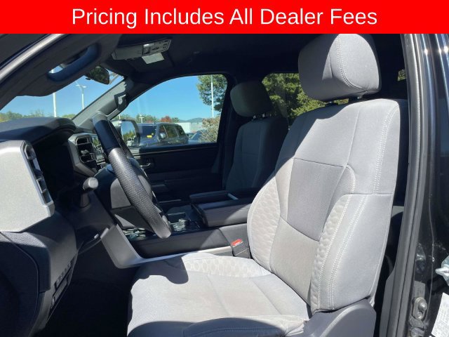 Used 2025 Toyota Tundra SR5 w/ SR5 Convenience Package AWD/4WD image 20