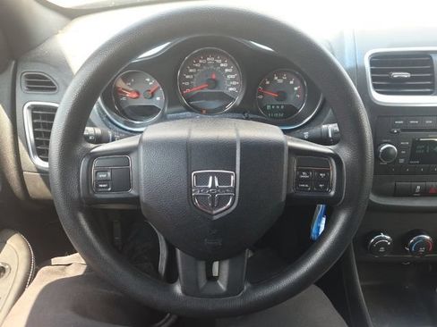 Used 2013 Dodge Avenger SE FWD image 30