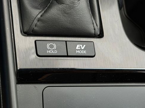Certified 2025 Lexus ES 300h F Sport w/ Accessory Package (Z2) FWD image 19