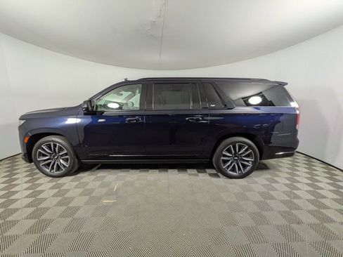 Certified 2021 Cadillac Escalade ESV Sport Platinum image 18