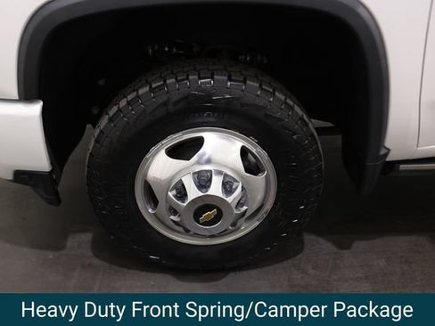Used 2023 Chevrolet Silverado 3500 High Country AWD/4WD image 5