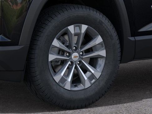 New 2026 Chevrolet Equinox LT FWD image 3