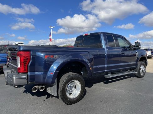 Used 2018 Ford F350 Lariat w/ Lariat Value Package image 4