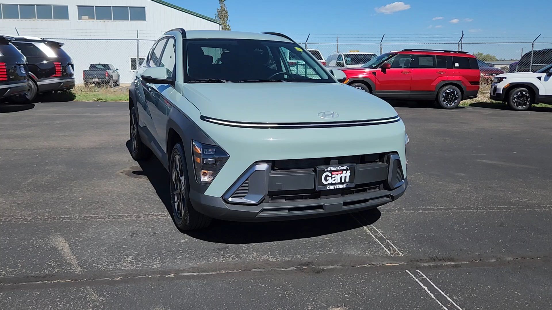 Certified 2025 Hyundai Kona SEL AWD/4WD image 4