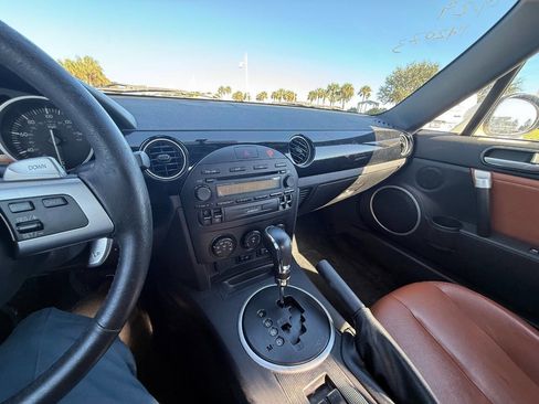 Used 2008 MAZDA MX-5 Miata Grand Touring w/ Premium Pkg image 14