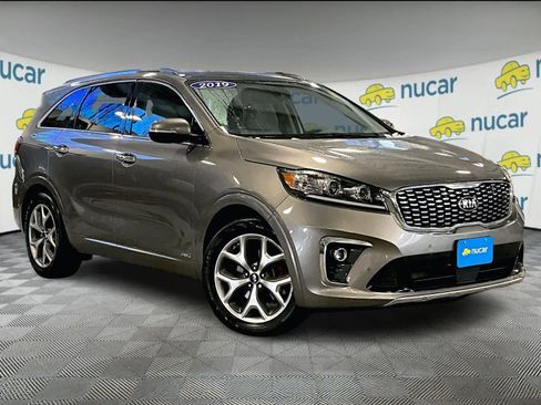 Used 2019 Kia Sorento SX image 1