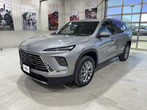 New 2026 Buick Enclave Preferred w/ Power Package image 4