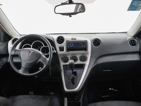 Used 2009 Pontiac Vibe w/ Preferred Package FWD image 13