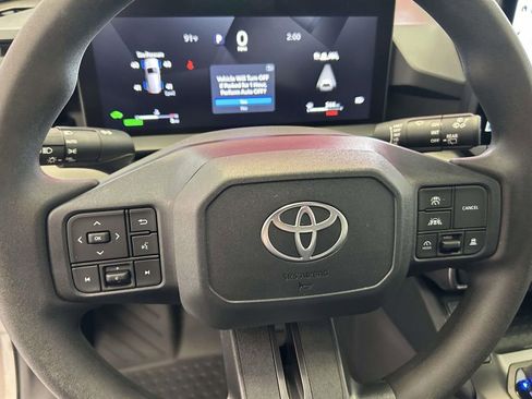 Used 2026 Toyota RAV4 LE FWD image 17