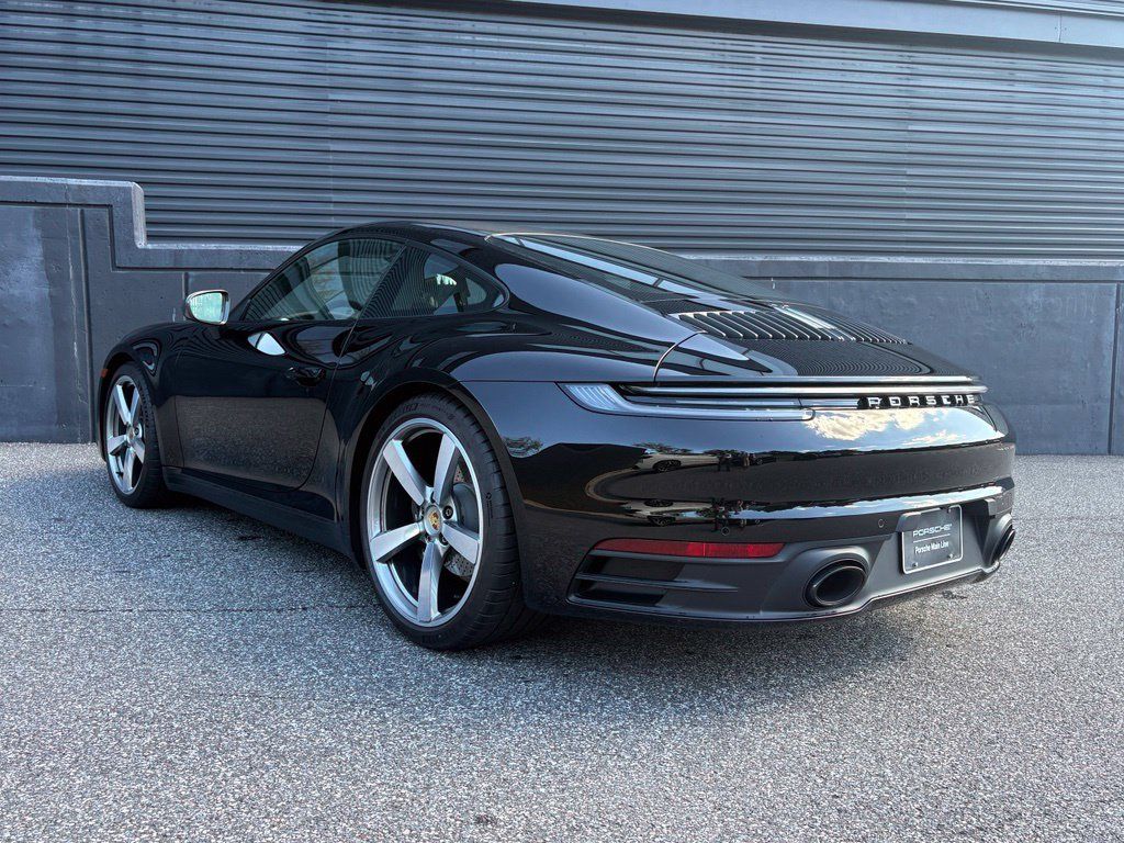 Certified 2024 Porsche 911 Carrera T RWD image 8