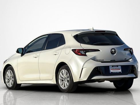 Certified 2023 Toyota Corolla SE image 3