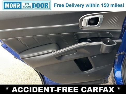 Used 2021 Kia Sorento SX image 31