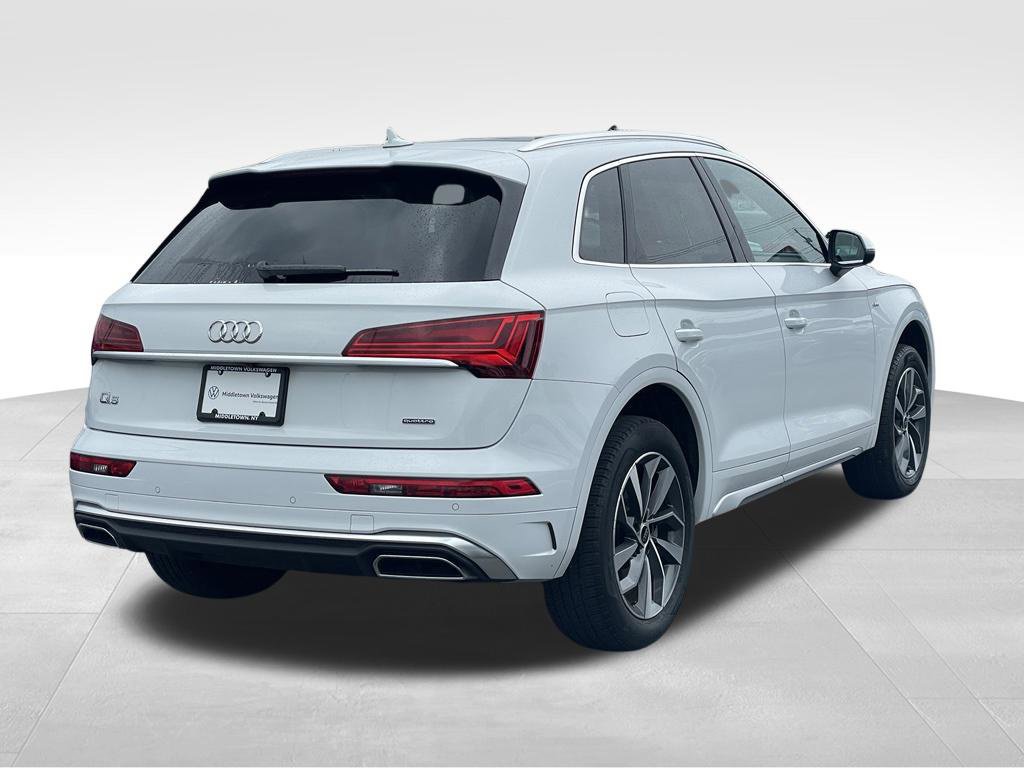Used 2023 Audi Q5 2.0T Premium Plus w/ Premium Plus Package AWD/4WD image 4