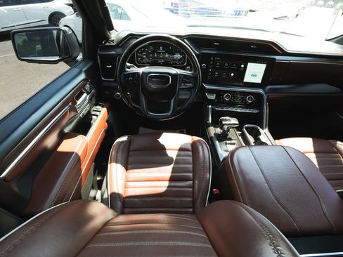 Used 2023 GMC Sierra 1500 Denali Ultimate AWD/4WD image 43
