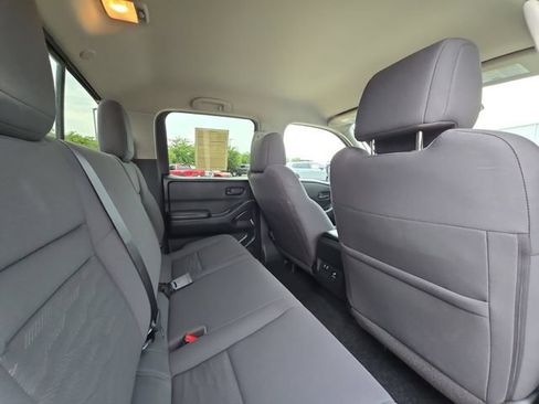 Used 2025 Nissan Frontier S w/ S Utility Package AWD/4WD image 27