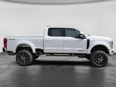 Used 2023 Ford F250 Lariat w/ Lariat Ultimate Package AWD/4WD image 17