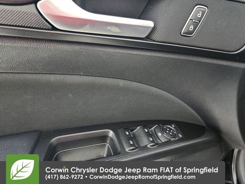 Used 2018 Ford Fusion SE w/ Equipment Group 201A image 20