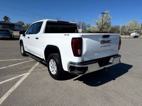 Used 2024 GMC Sierra 1500 Pro w/ Pro Value Package AWD/4WD image 4
