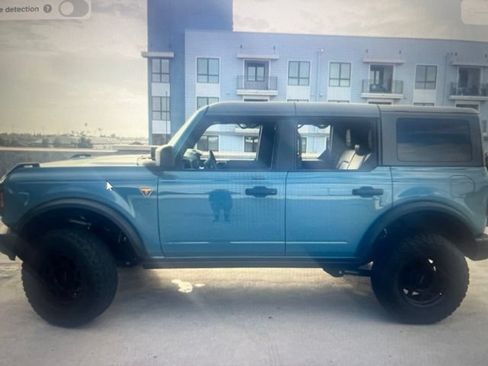 Used 2022 Ford Bronco Badlands AWD/4WD image 8