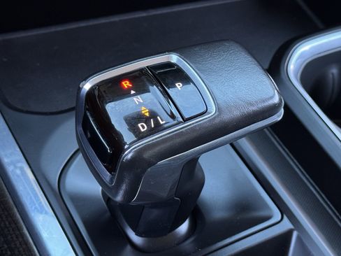 Used 2022 Chevrolet Silverado 1500 RST image 21