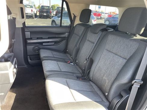 Used 2022 Ford Expedition XLT image 22