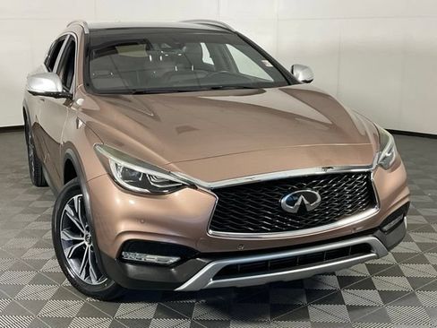 Used 2017 INFINITI QX30 Premium w/ Technology Package AWD/4WD image 45