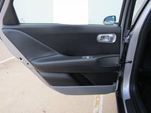 Used 2023 Hyundai Ioniq 6 SEL image 16