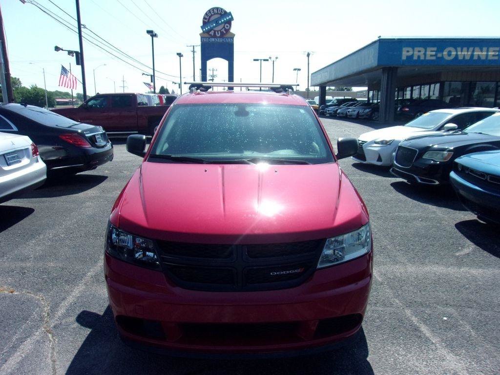 Used 2020 Dodge Journey SE w/ SE Popular Equipment Group FWD image 3