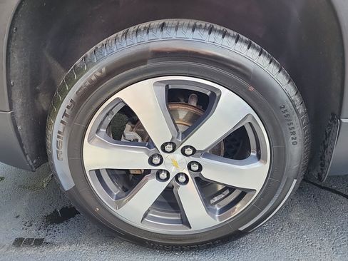Used 2018 Chevrolet Traverse LT AWD/4WD image 11