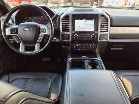 Used 2017 Ford F350 Platinum w/ Platinum Ultimate Package image 18