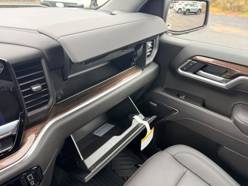 New 2026 Chevrolet Silverado 1500 RST w/ RST All Star Premium Package image 21