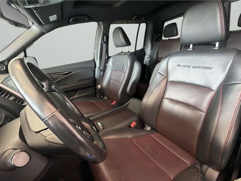 Used 2017 Honda Ridgeline Black Edition image 10