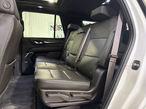 Used 2022 GMC Yukon Denali AWD/4WD image 10