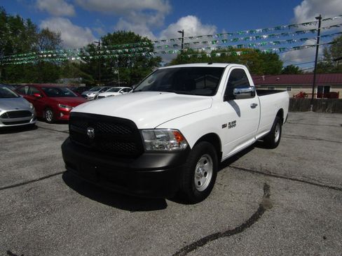 Used 2016 RAM 1500 Tradesman w/ Popular Equipment Group RWD image 3