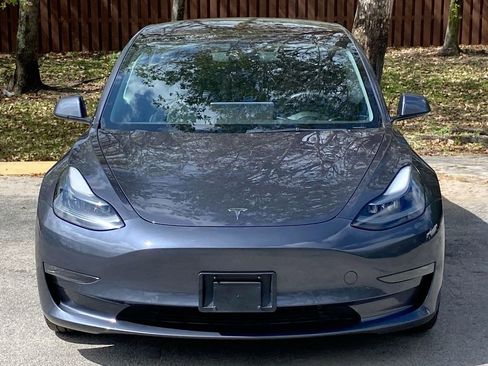 Used 2022 Tesla Model 3 Long Range image 4