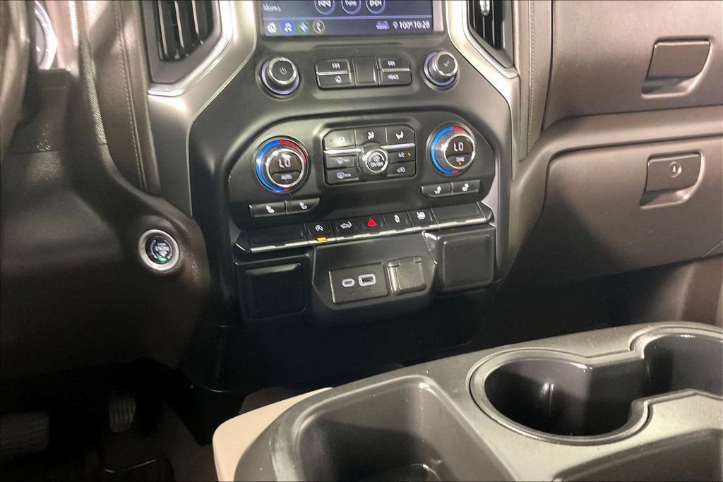 Certified 2019 Chevrolet Silverado 1500 LT w/ Convenience Package AWD/4WD image 8