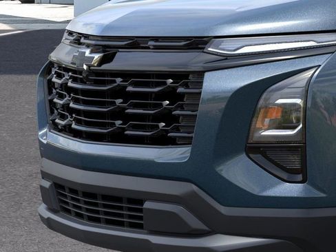 New 2026 Chevrolet Equinox LT w/ Midnight Edition image 13