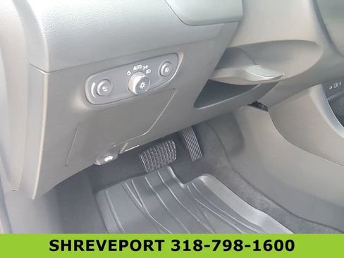 Certified 2023 Buick Encore GX Essence w/ Experience Buick Package AWD/4WD image 17