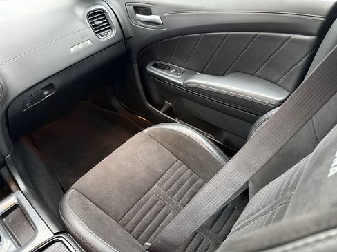 Used 2023 Dodge Charger Scat Pack w/ Daytona Edition Group image 14