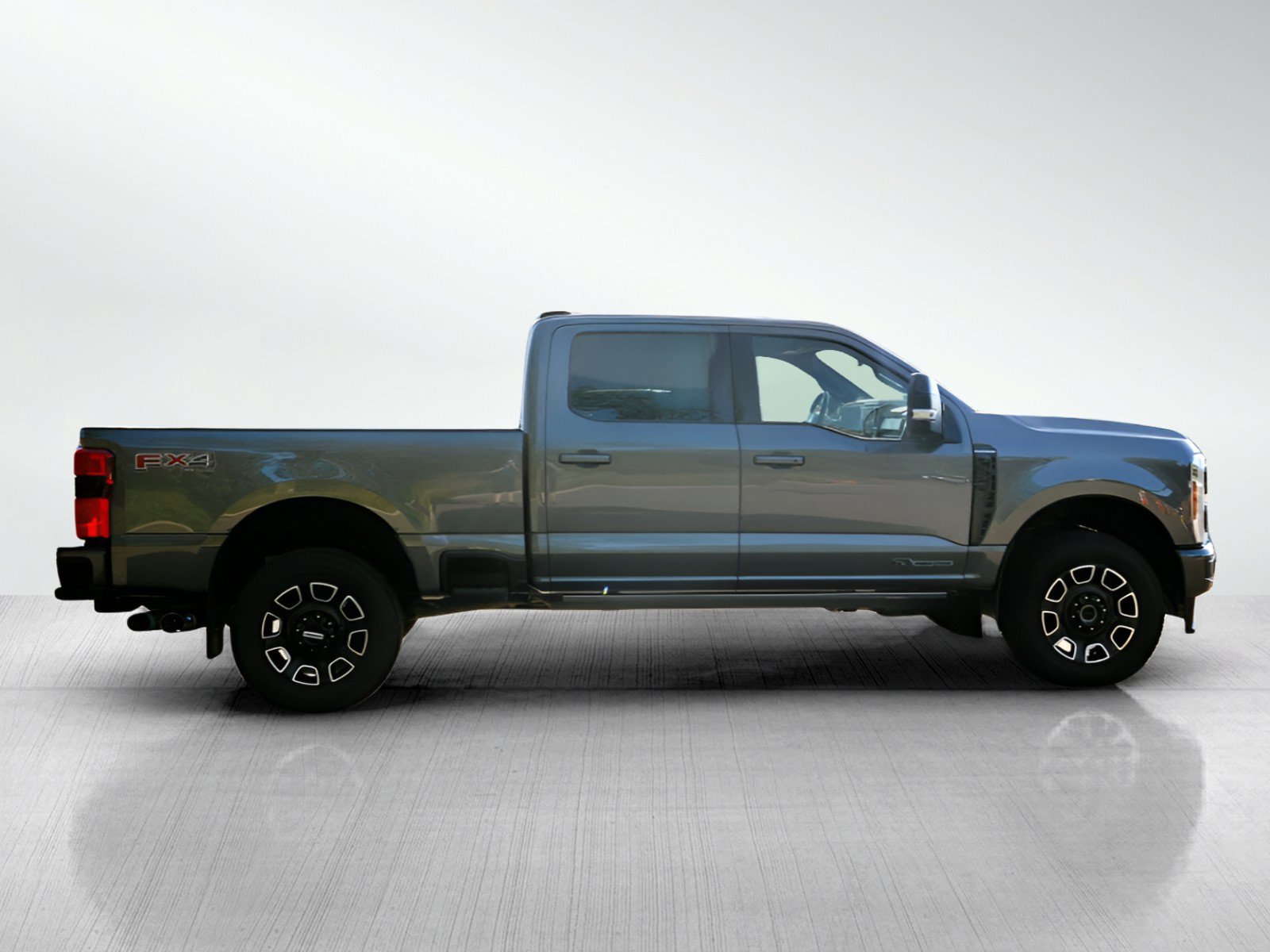 Used 2026 Ford F350 Platinum AWD/4WD image 8