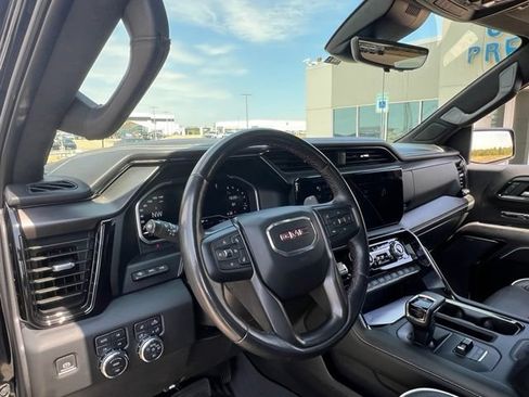 Used 2024 GMC Sierra 1500 AT4X AWD/4WD image 10