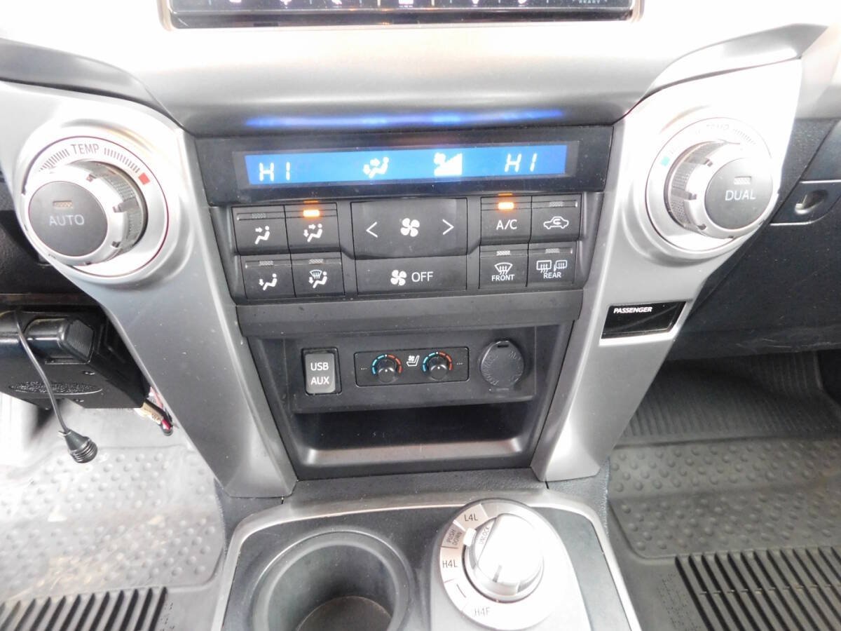 Used 2017 Toyota 4Runner Limited AWD/4WD image 15