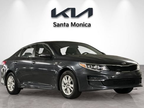 Used 2016 Kia Optima LX image 8
