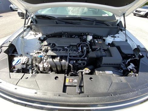 New 2025 Hyundai Kona SEL image 31