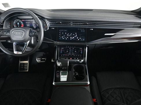 Used 2023 Audi SQ8 Premium Plus w/ Executive Package AWD/4WD image 9