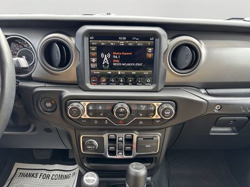 Used 2023 Jeep Wrangler Unlimited Sport AWD/4WD image 18