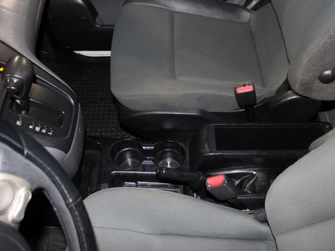 Used 2015 Nissan NV200 SV FWD image 13